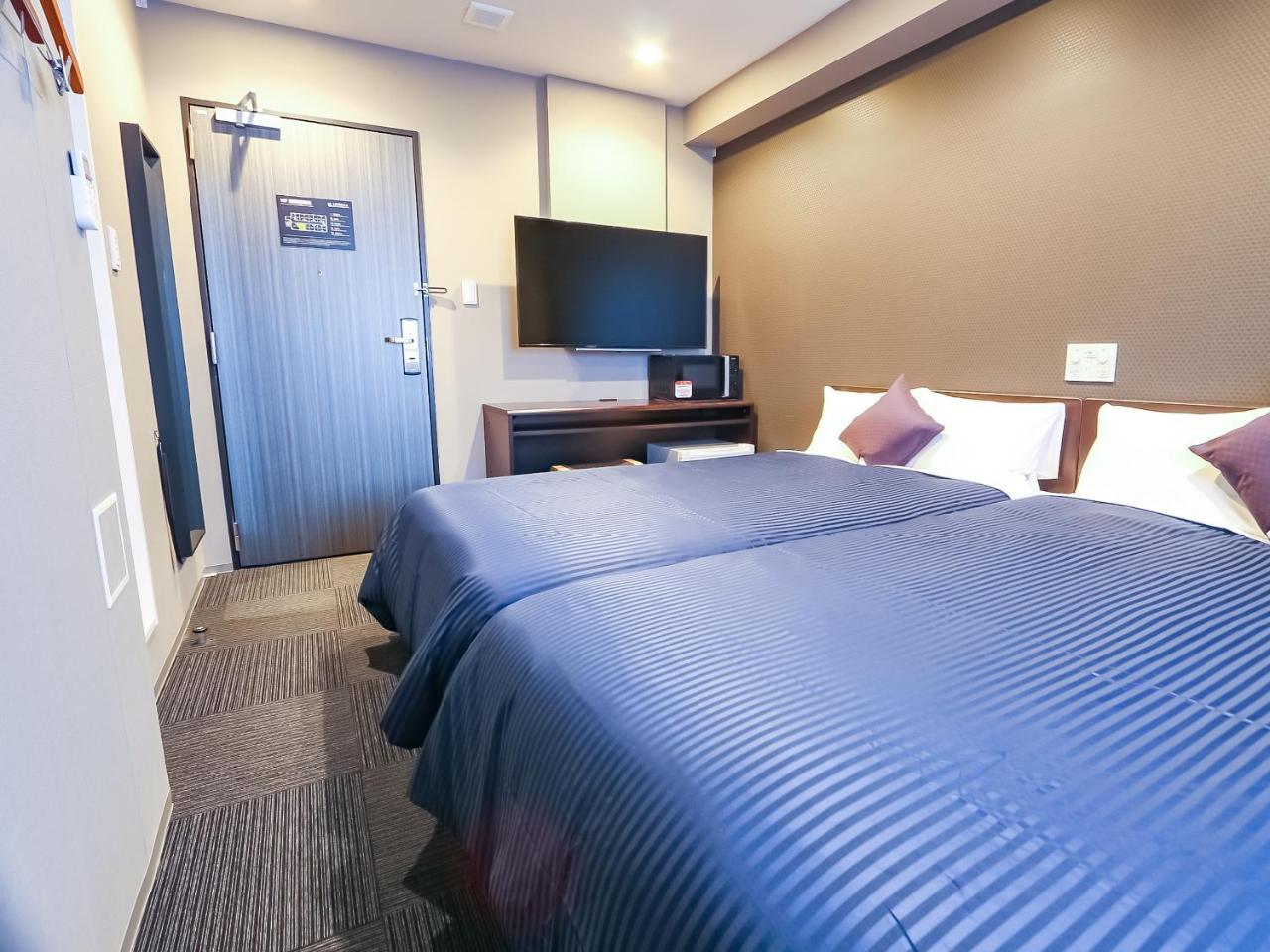 Hotel Livemax Yokohama-eki Nishiguchi 3*